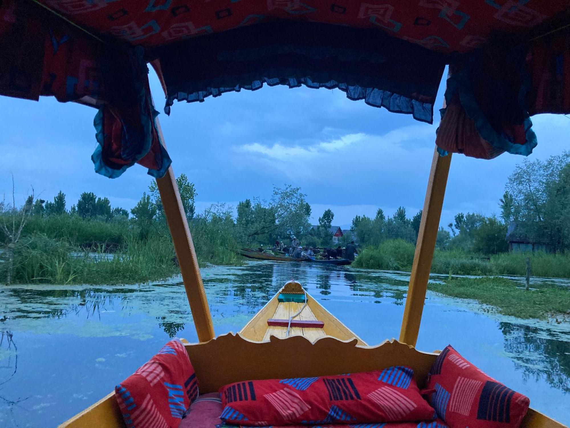 Houseboat Lily Of Nageen Hotel Srinagar  Exterior photo