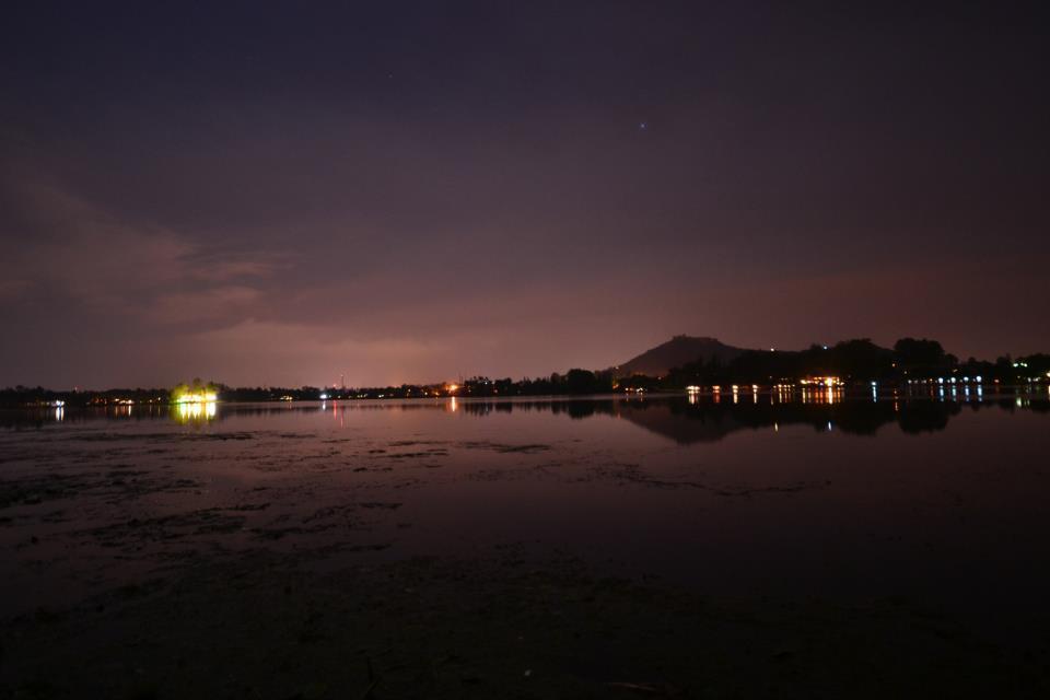 Houseboat Lily Of Nageen Hotel Srinagar  Exterior photo